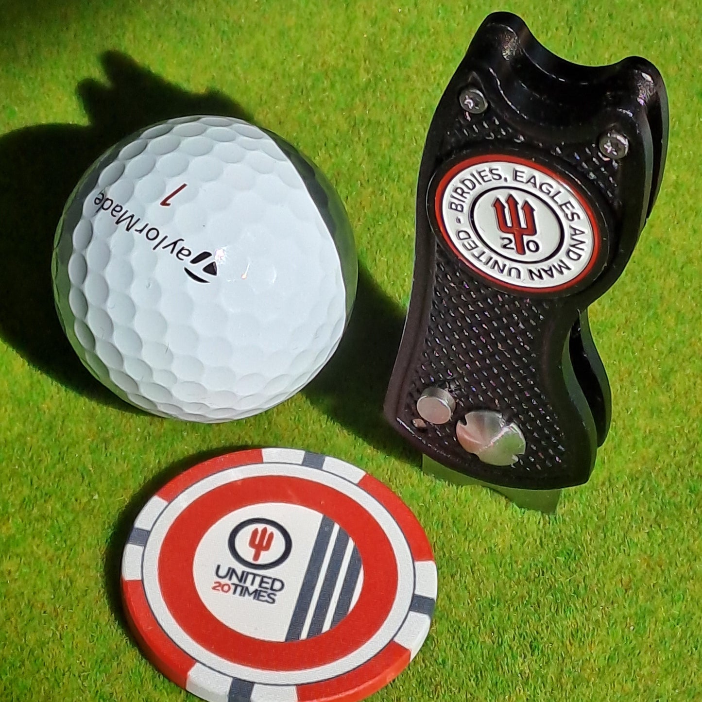 Manchester United Pitch Mark Repair Tool,  Metal Ball Marker and Poker Chip