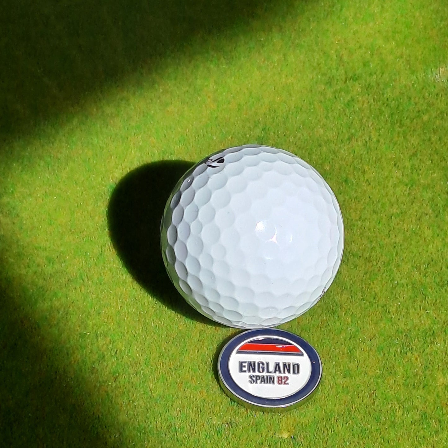 England Metal Ball Marker and Poker Chip Combo