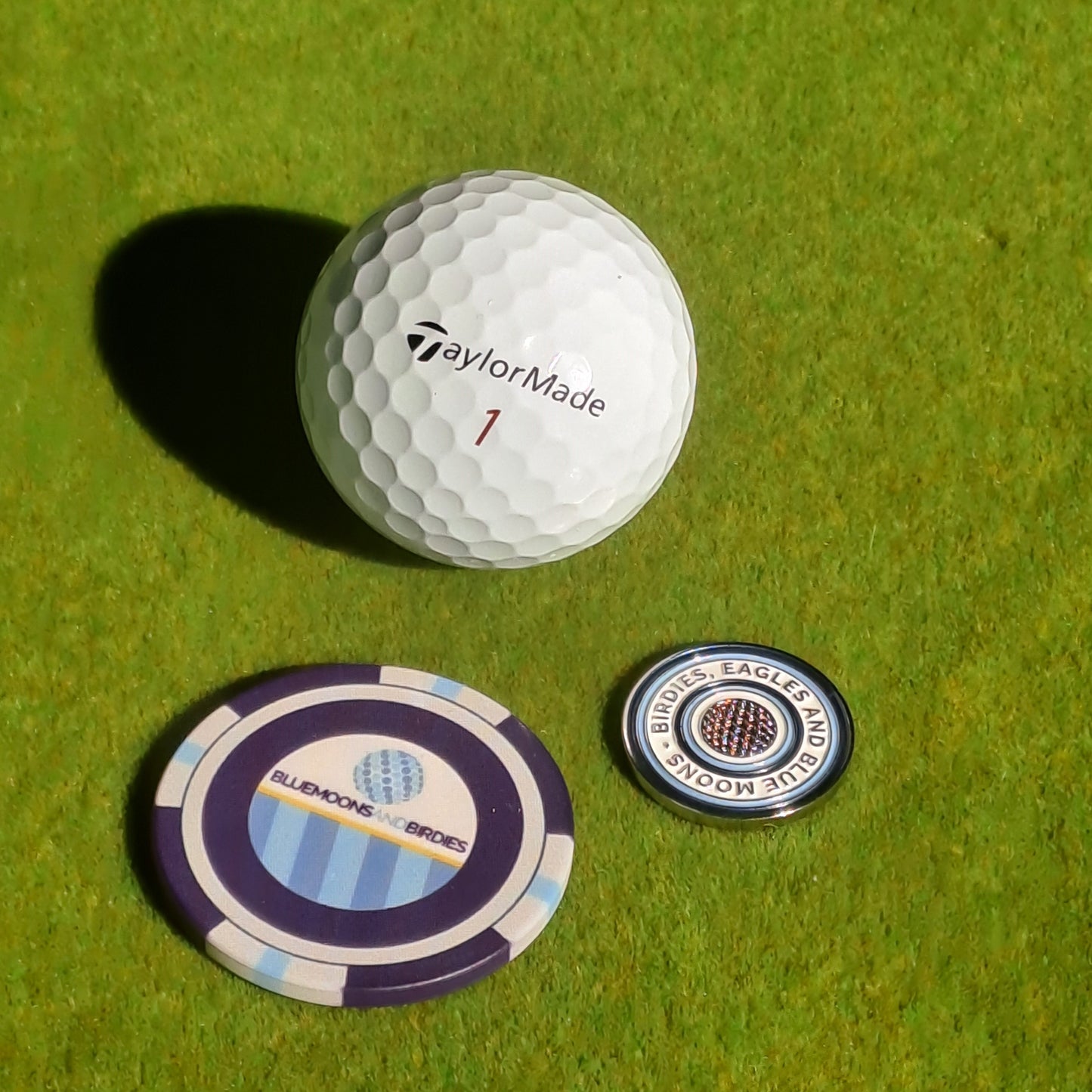 Manchester City - Towel, Pitch Mark Tool and Metal Ball Marker