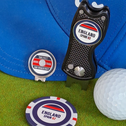 England - Pitch Mark Repair Tool, Cap Clip and 2 Metal Ball Markers