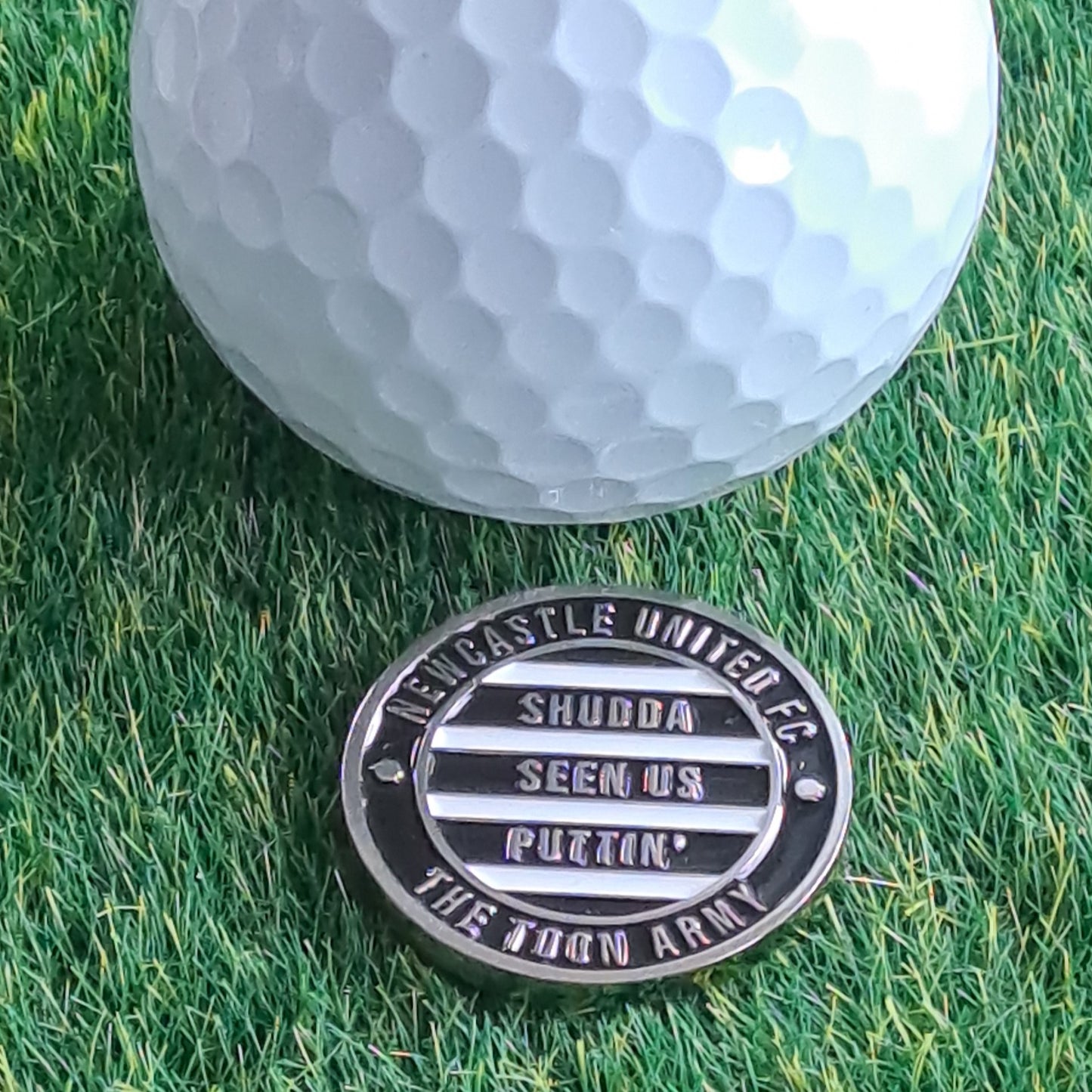 Newcastle United Metal Golf Ball Marker with Cap Clip