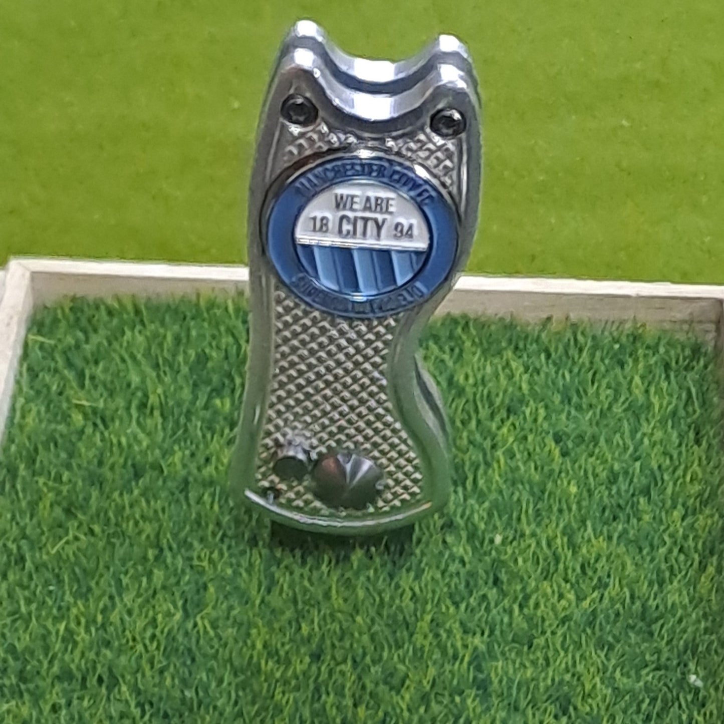 Manchester City Golf Ball Marker with Pitch Mark Repair Tool